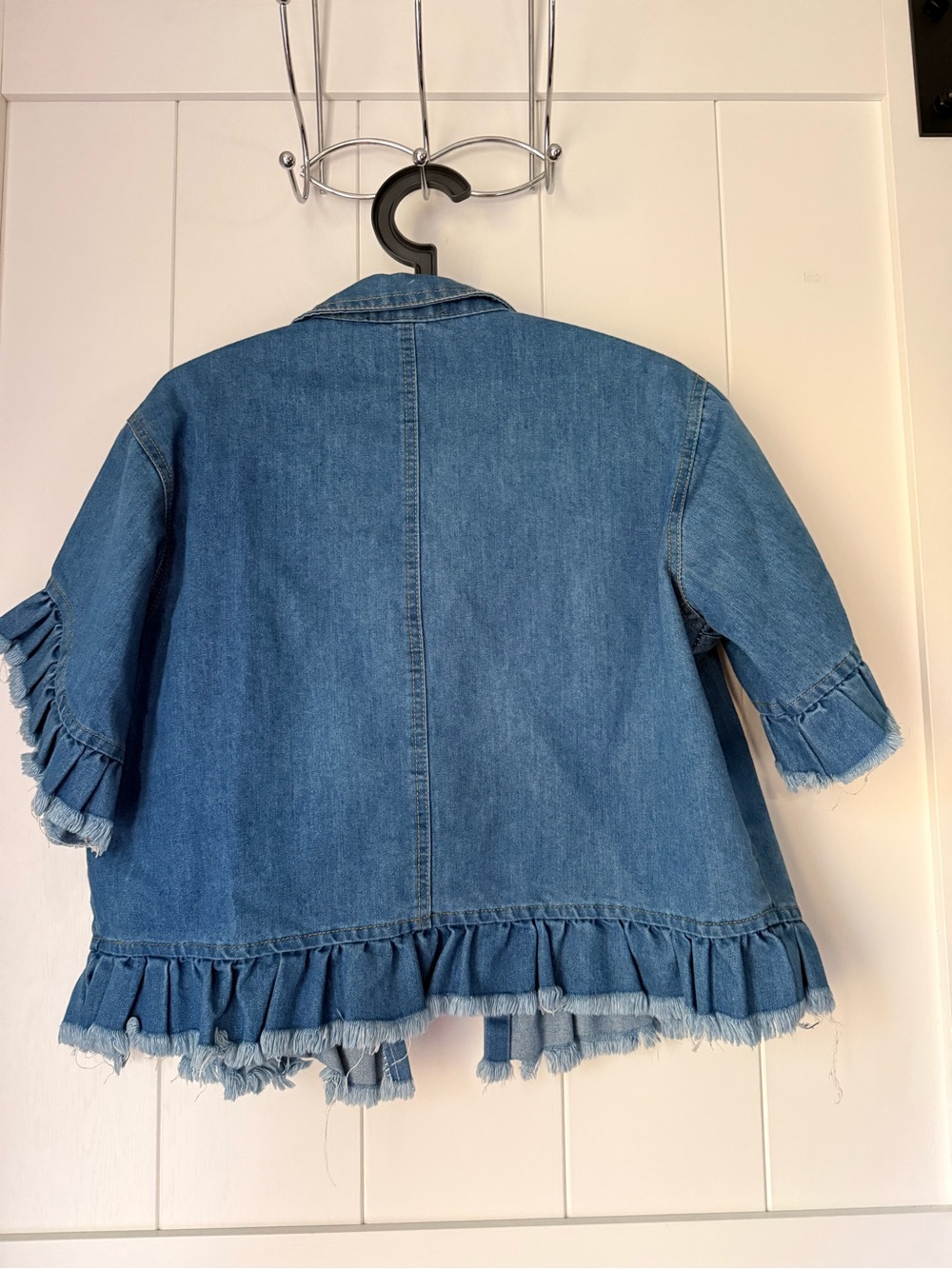 Cropped Lightweight Ruffle Denim Jacket - Picture 3 of 3